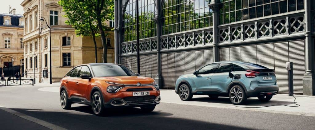 gta-mobilite-drome-ardeche-vaucluse-voitures-electriques-hybrides-location-courte-duree-vehicules-neufs-doccasion voiture-suv-compact-ardeche vehicule--electrique-familiale-en-Drome-et-en-Ardeche