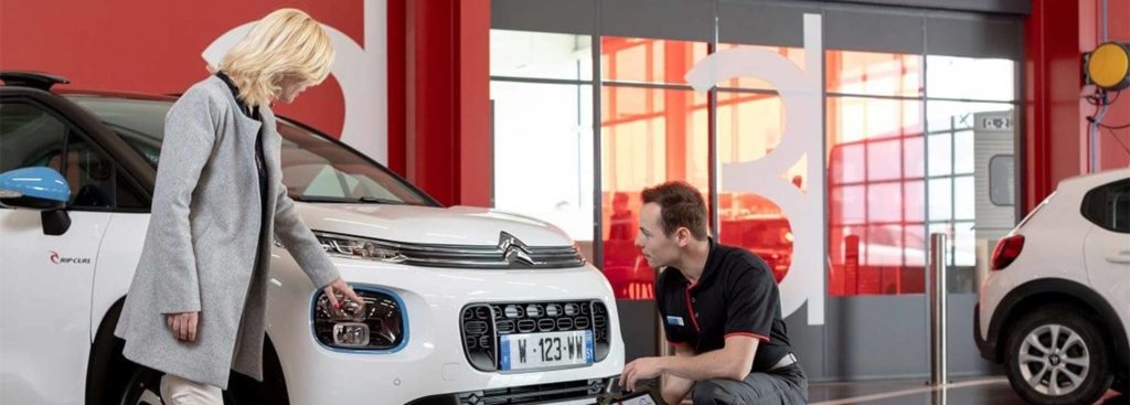 gta-mobilite-drome-ardeche-vaucluse-voitures-electriques-hybrides-location-courte-duree-vehicules-neufs-doccasion voiture-suv-compact-ardeche vehicule--Technicien-entretien-conseil-
