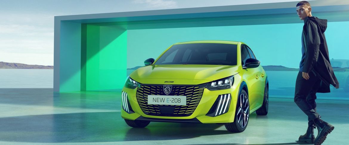 gta-mobilite-drome-ardeche-vaucluse-voitures-electriques-hybrides-location-courte-duree-vehicules-neufs-doccasionDS3-crossback-voiture-premium-suv-compact-ardeche8